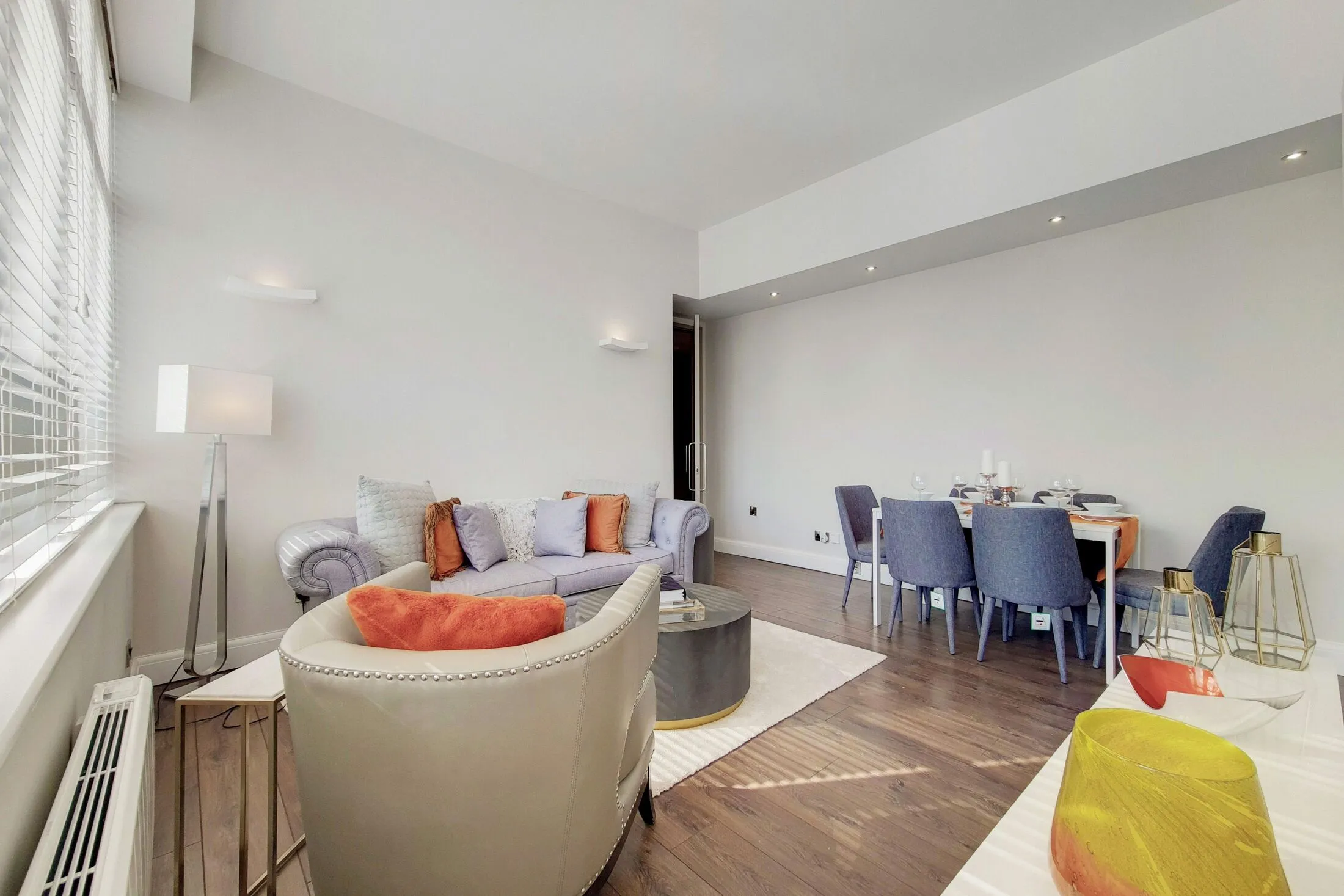 Flat Dingley Road in Greater London