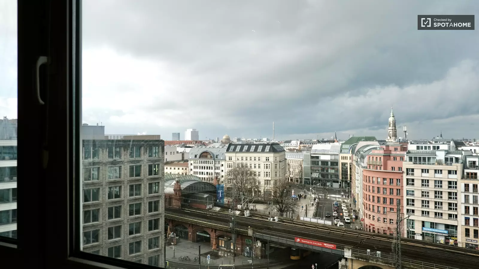 Wohnung Rochstraße in Berlin