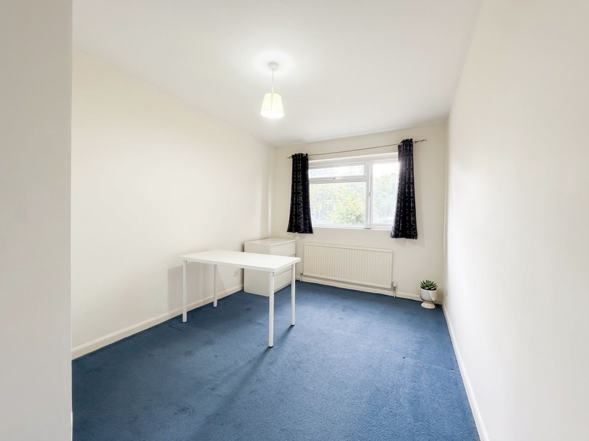 Flat Mulgrave Road in Greater London