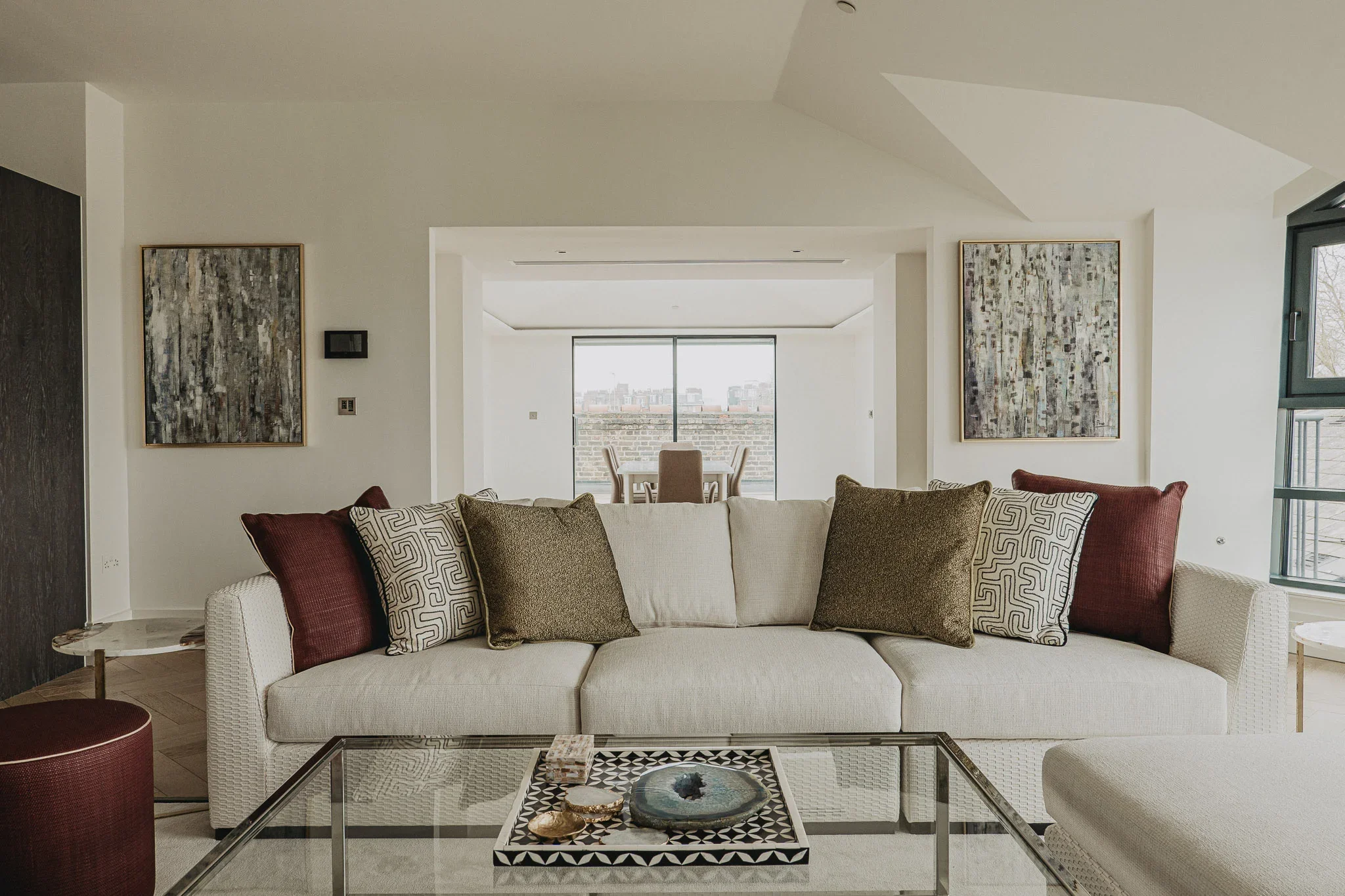 Flat Kensington Gardens Square in City of Westminster
