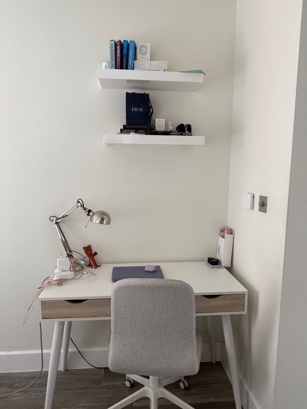 Room Mallow Walk in Greater London