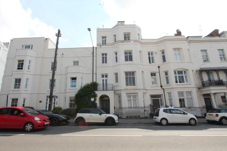 Flat Dale Street in Royal Leamington Spa