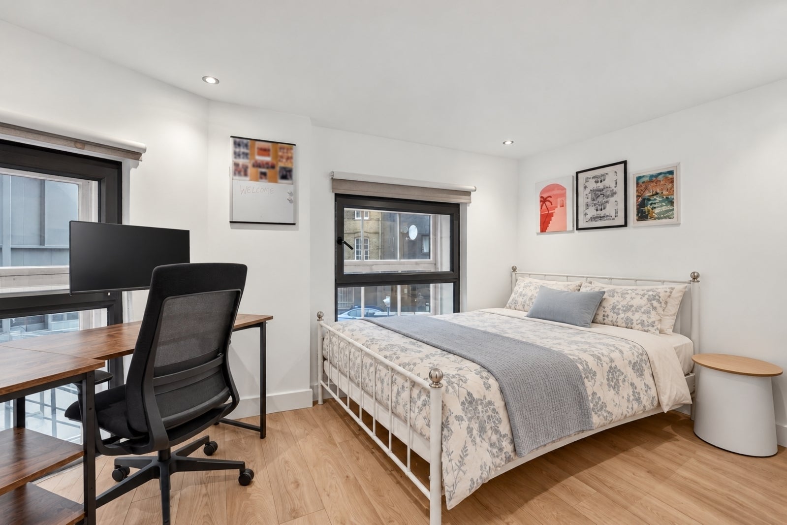Flat Hornsey Road in Greater London