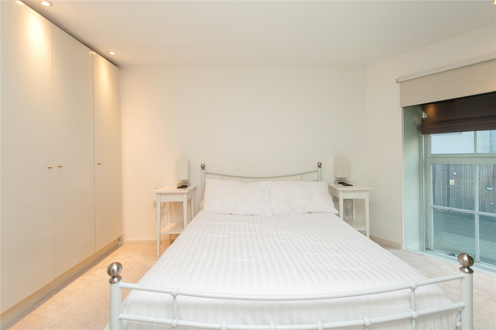 Flat Hornsey Road in Greater London