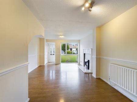 House Armstrong Close in Birchwood
