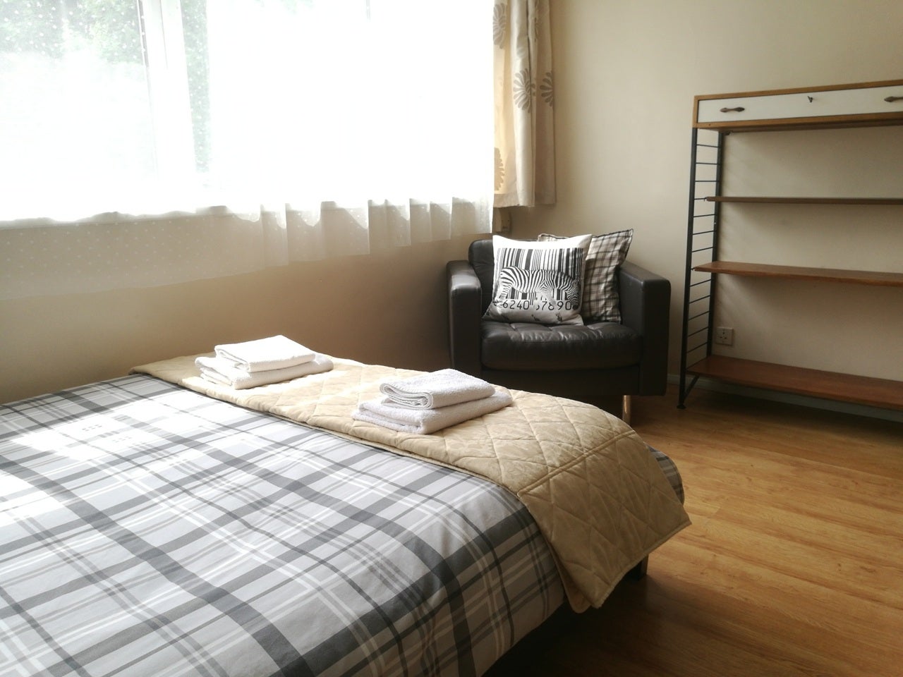 Flat Lordship Lane in Greater London