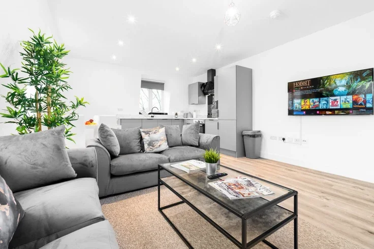 Flat Tollhouse Way in Sandwell