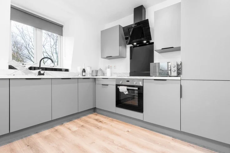 Flat Tollhouse Way in Sandwell