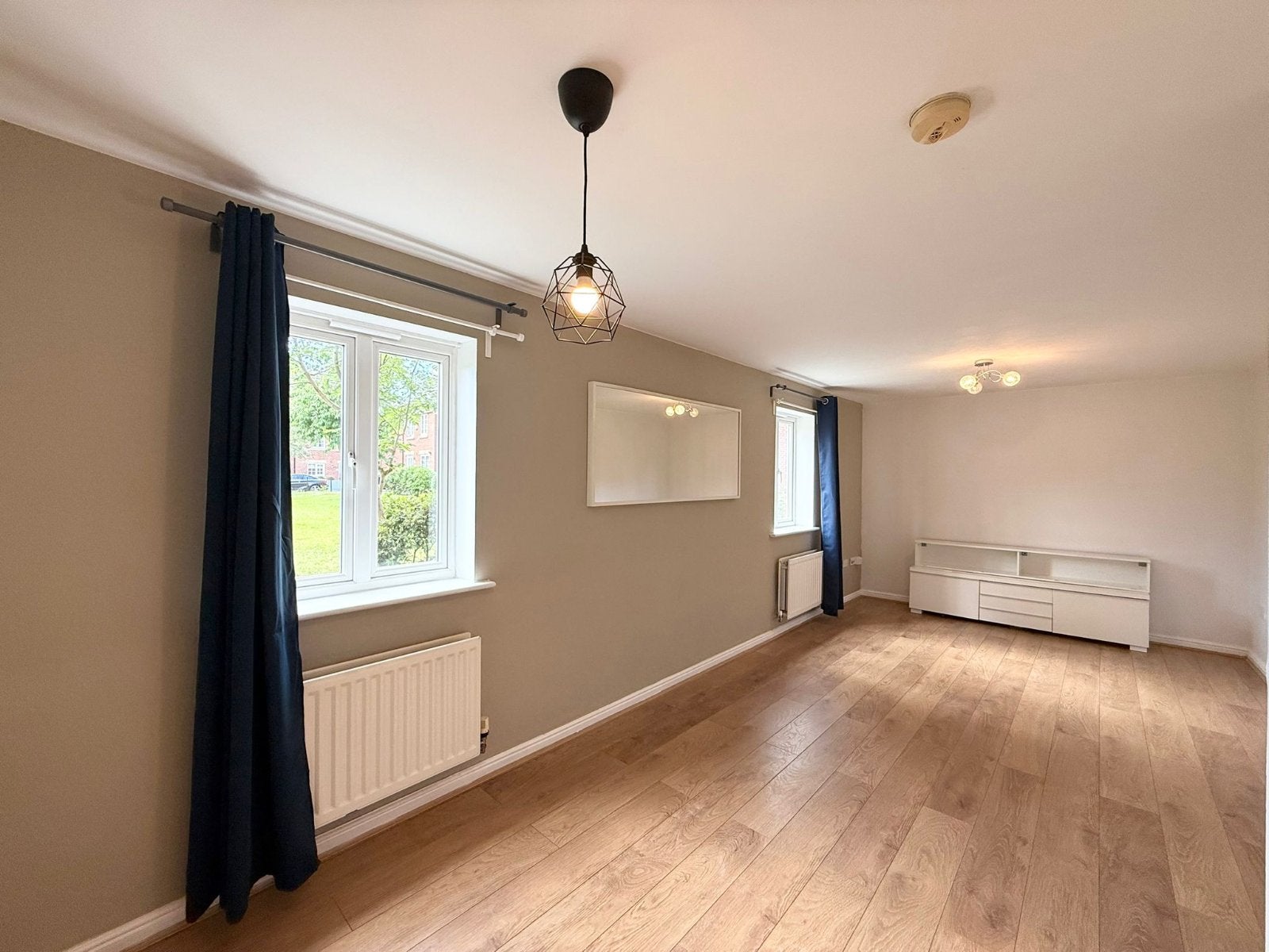 Flat Poplar View in Leeds