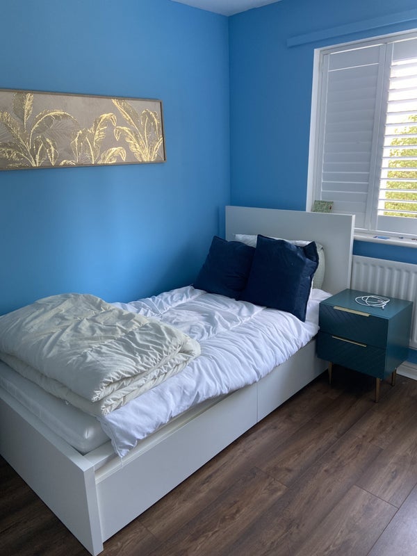 Room Elwood in Harlow