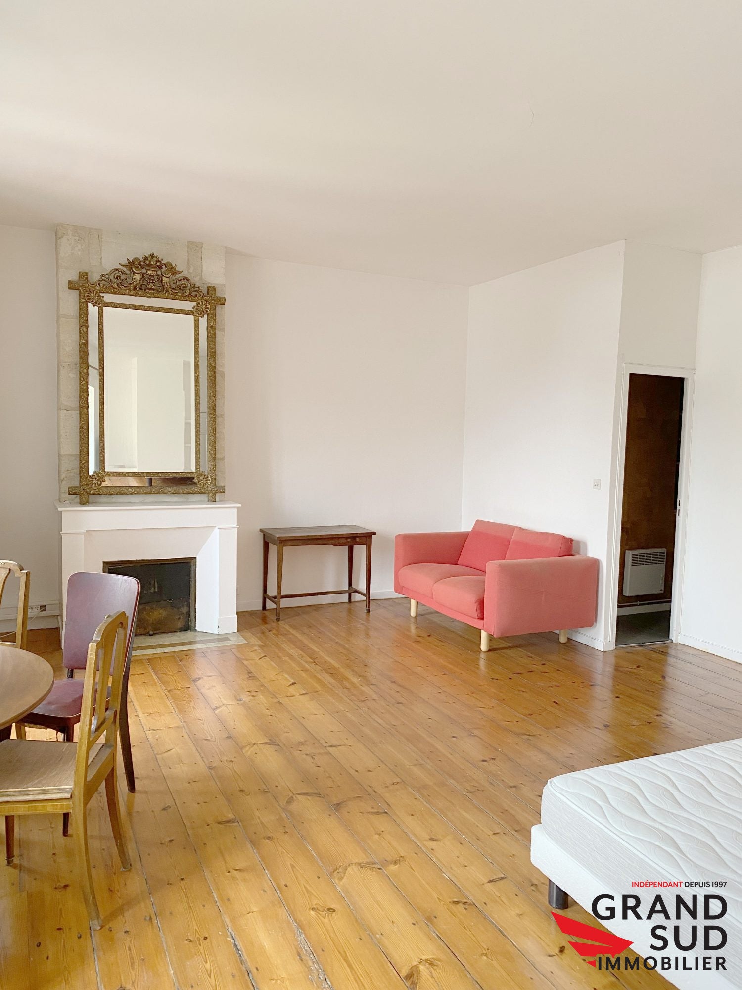Appartement Quai Deschamps à Bordeaux