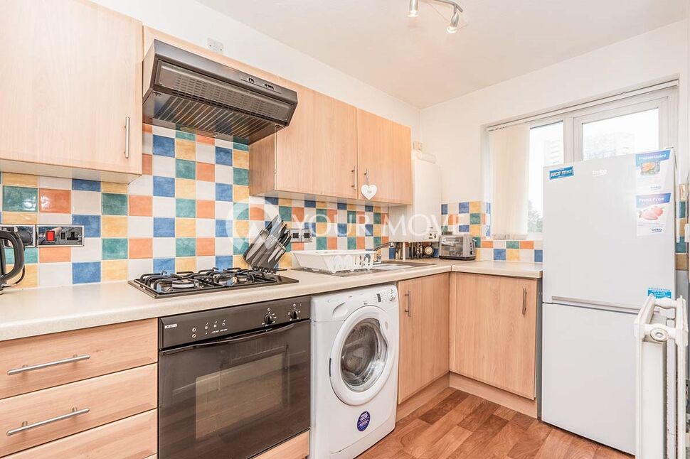 Flat Brunel Road in Southampton