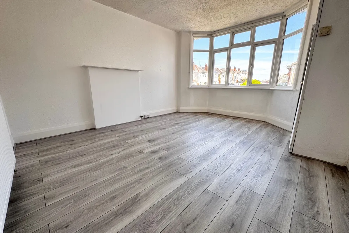 Flat Murley Road in Bournemouth
