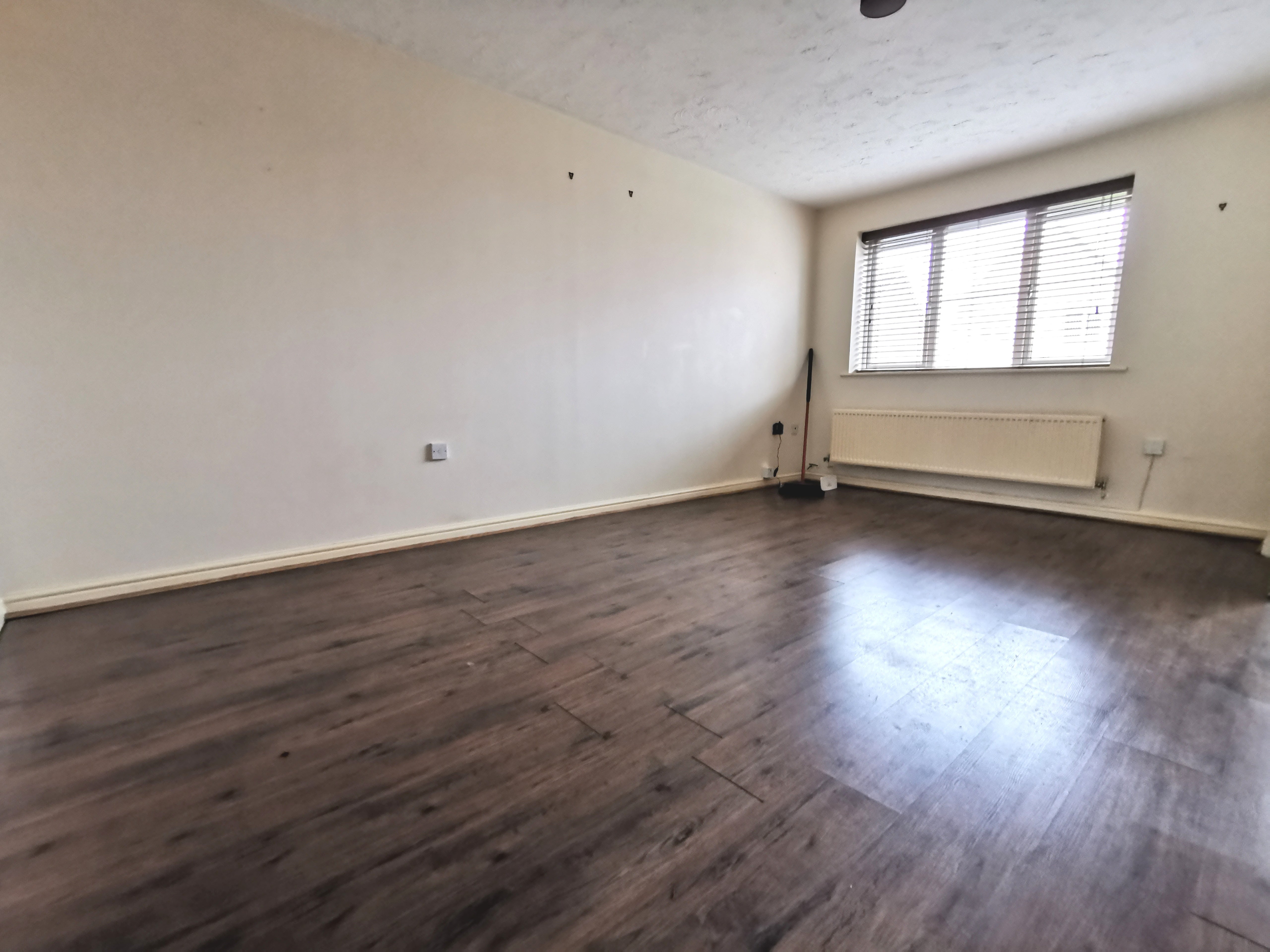 House Cwrt Lafant in Swansea