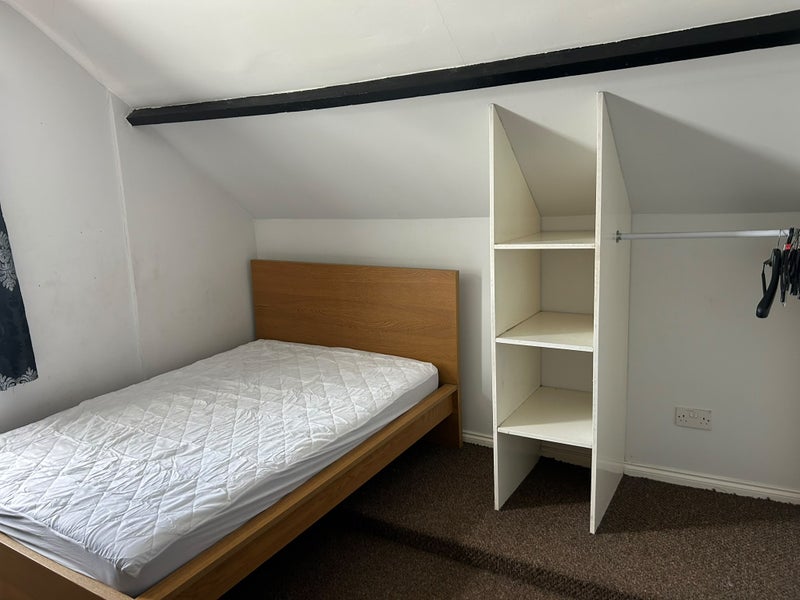 Room College Road in Braintree