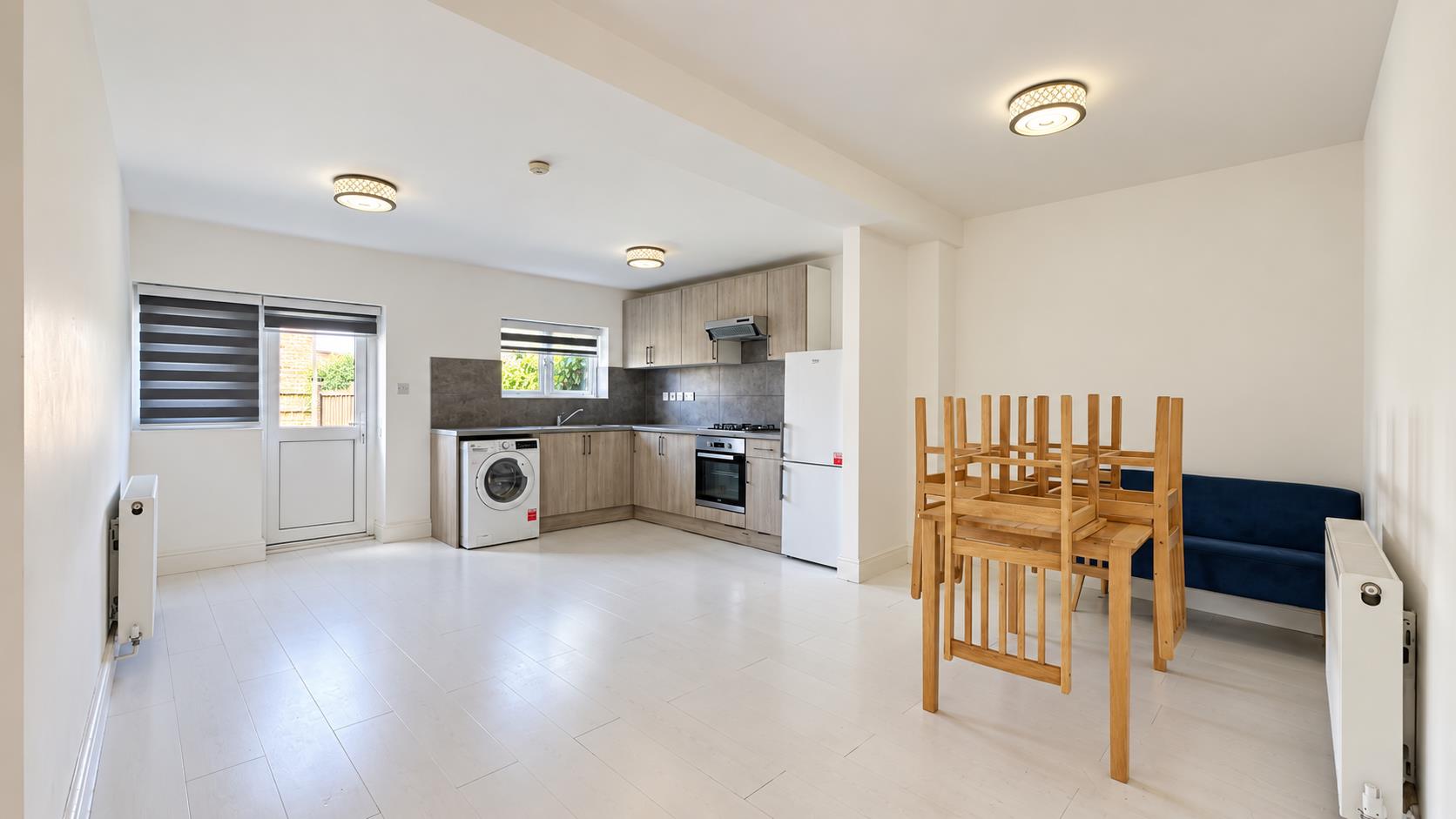 House Linley Crescent in Greater London