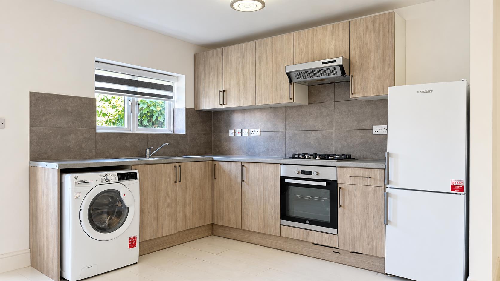 House Linley Crescent in Greater London