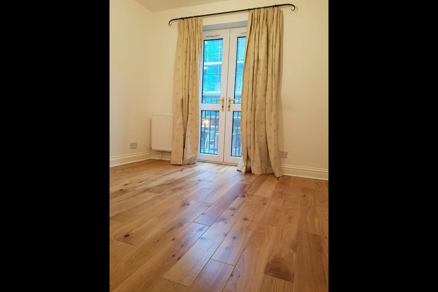 Flat Sportsman Place in Greater London