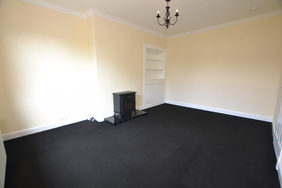 House Hunter Terrace in Loanhead