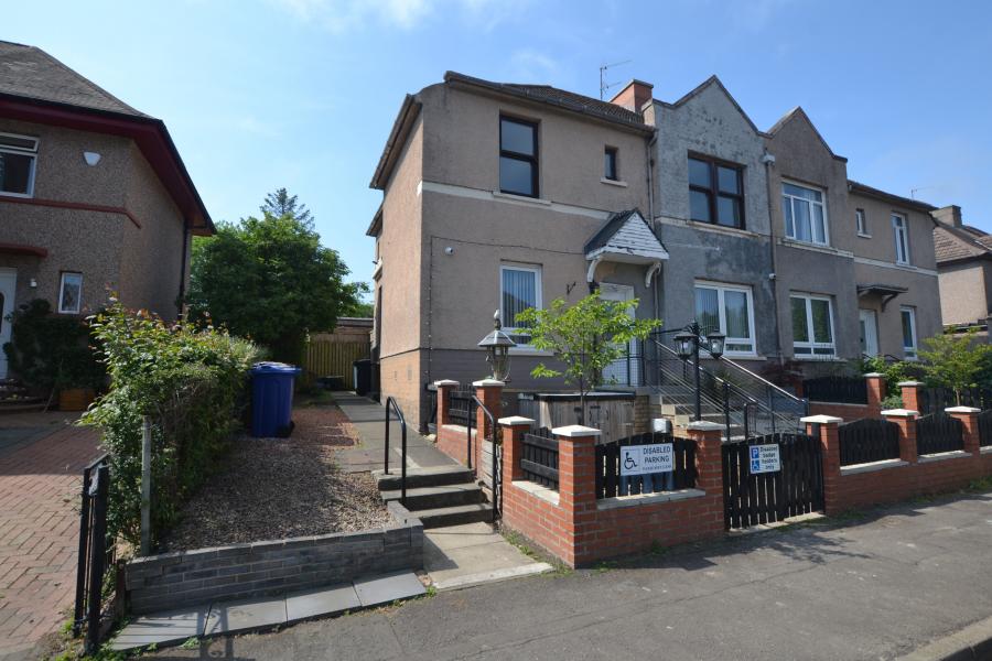 House Hunter Terrace in Loanhead