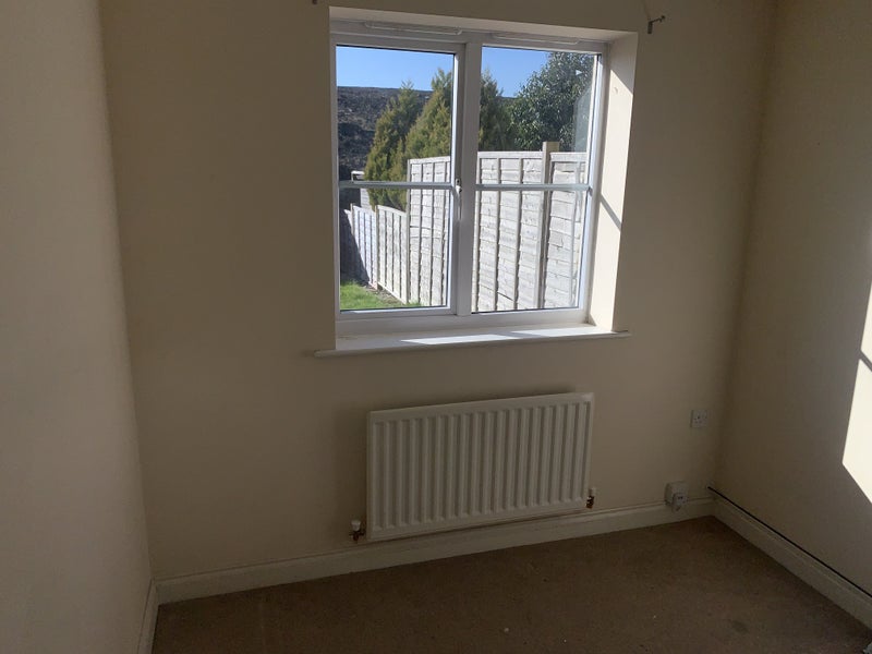 Flat Addington Way in Sandwell