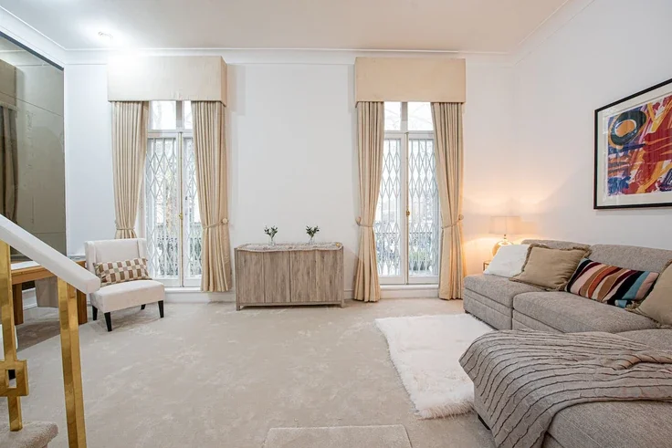 Flat Westbourne Terrace in City of Westminster