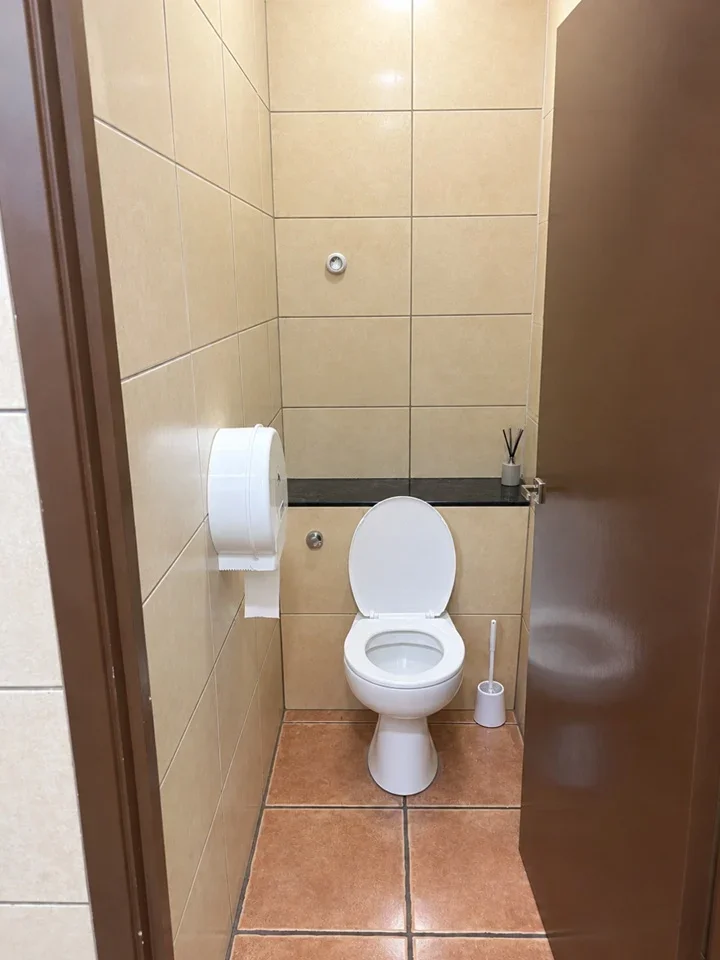 Room High Road Leytonstone in Greater London