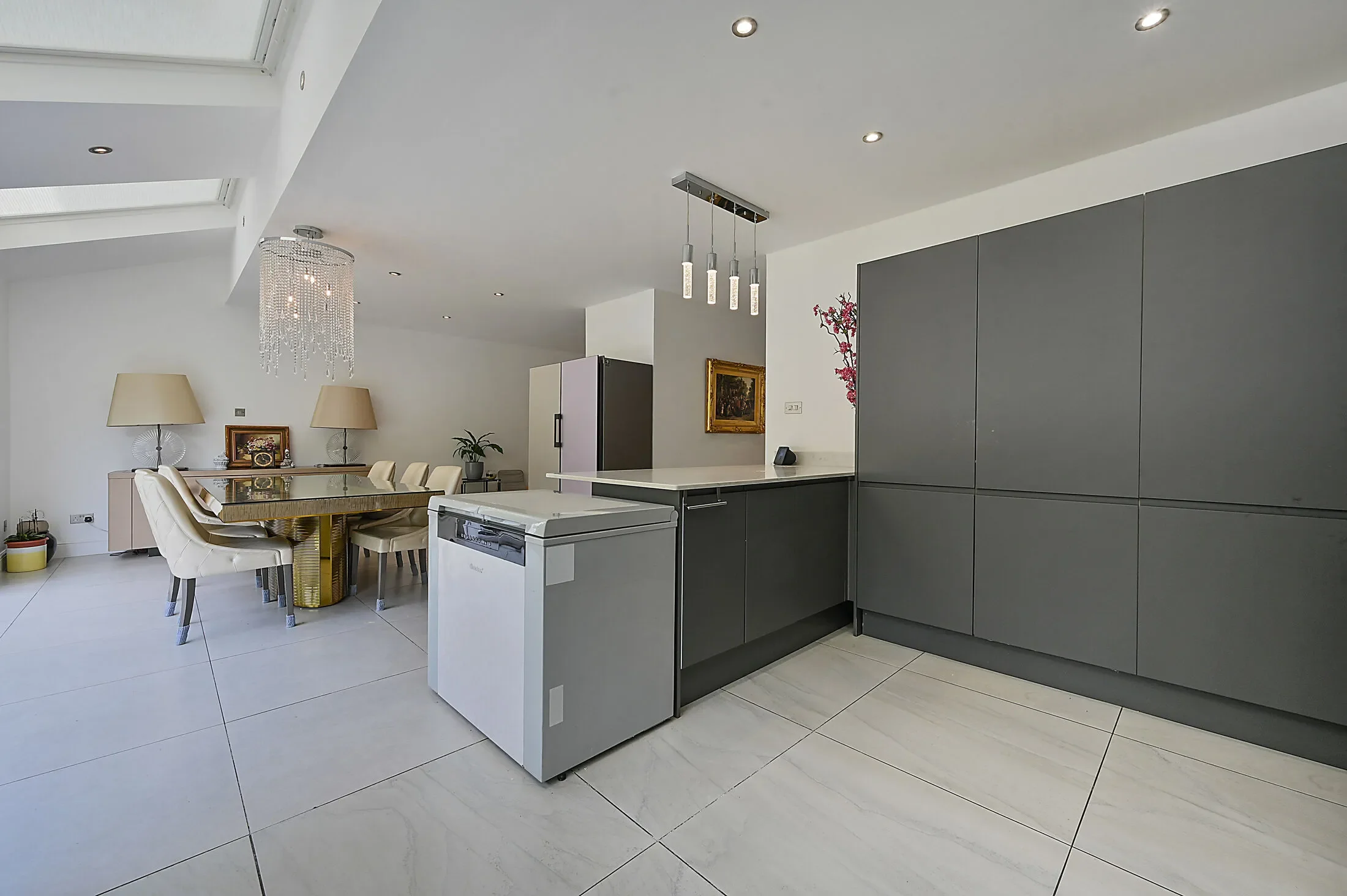 House Ullswater Crescent in Greater London