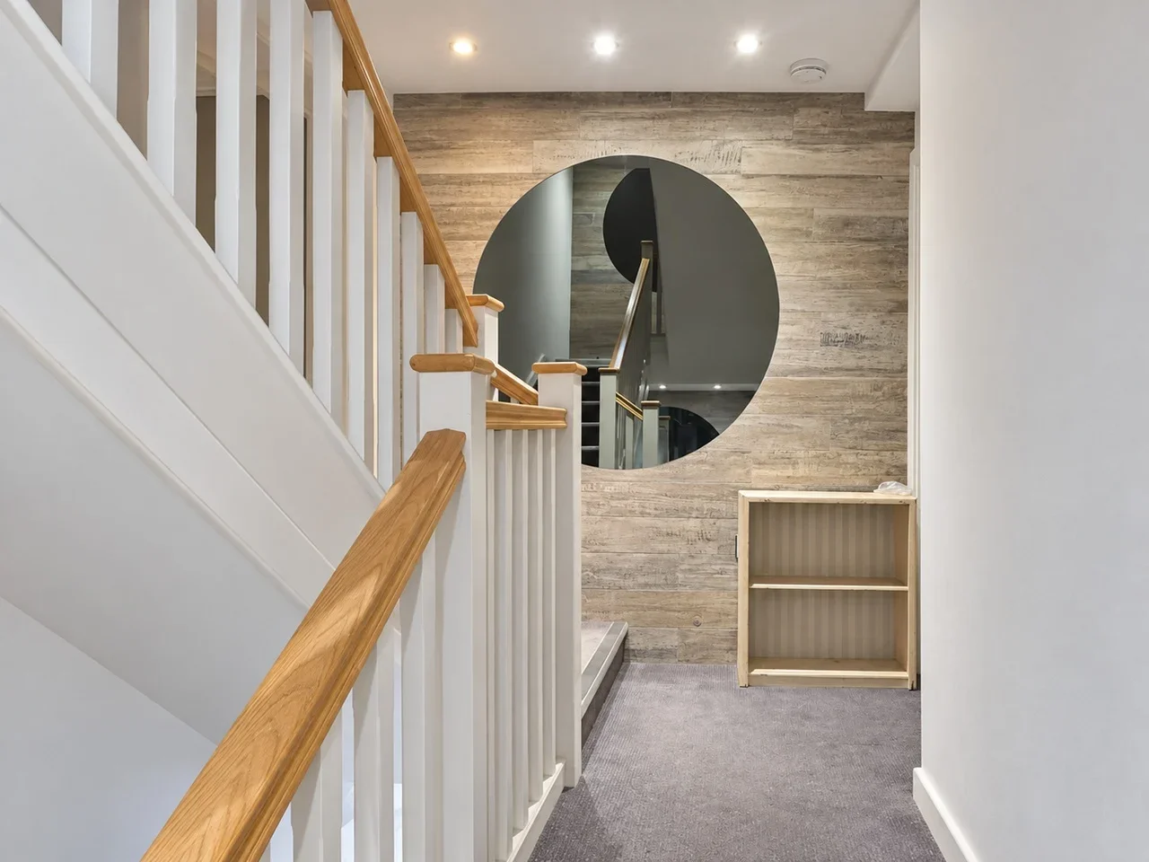 Flat Pentonville Road in Greater London