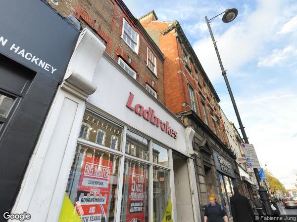 Flat Stoke Newington High Street in Greater London