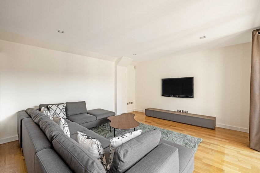Flat Blandford Street in City of Westminster