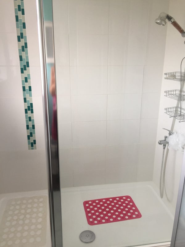 Room Greenfield Crescent in Nailsea
