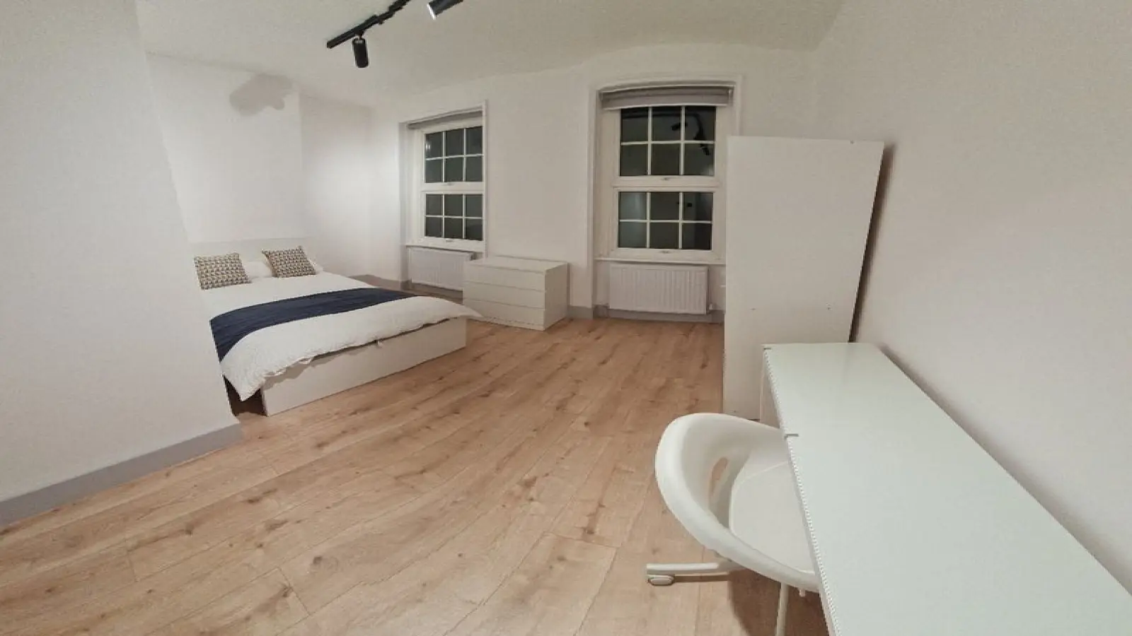 Flat Swinton Street in Greater London