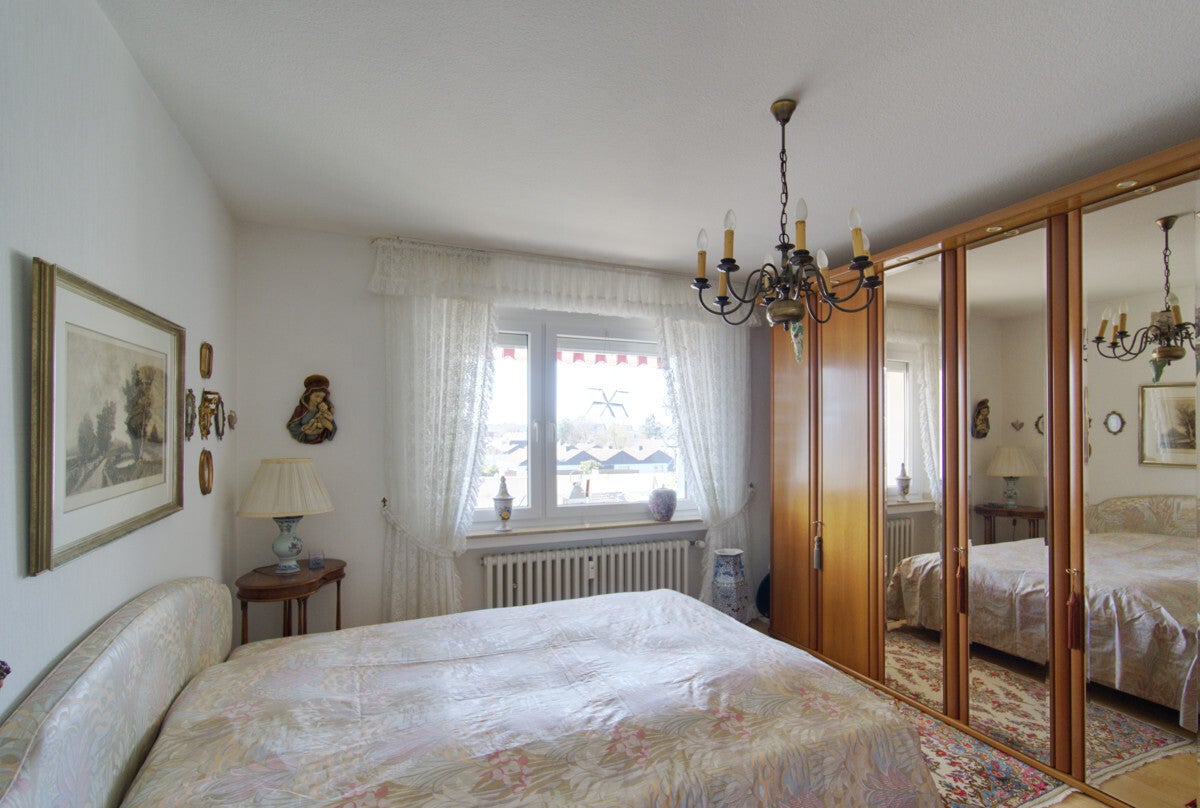 Wohnung Reisholzer Straße in Düsseldorf
