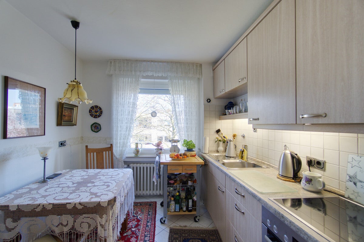 Wohnung Reisholzer Straße in Düsseldorf