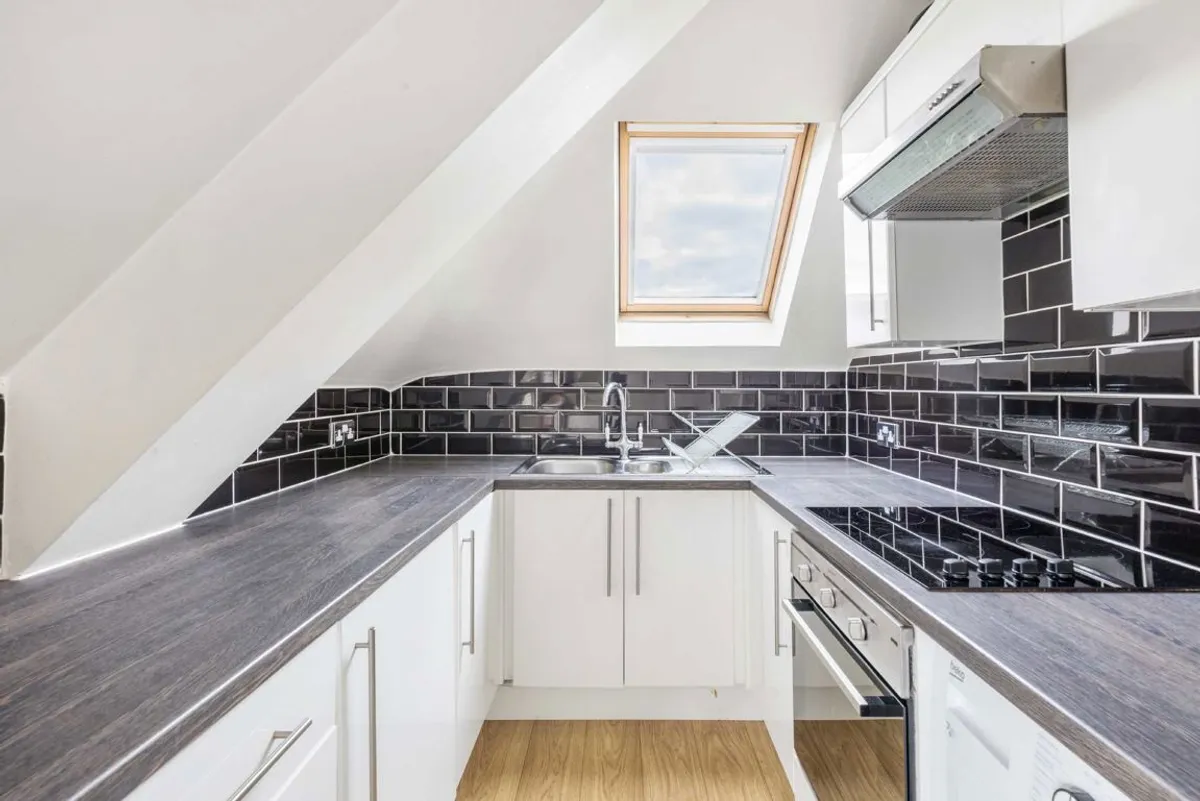 Flat Streatham Common North in Greater London