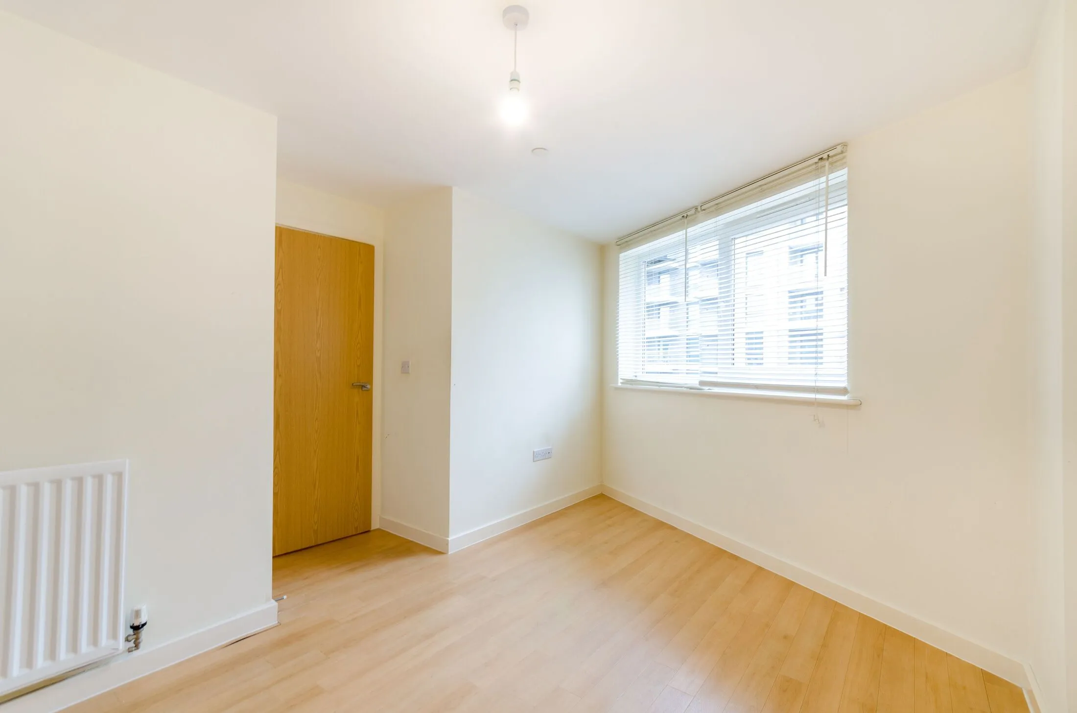 Flat Skerne Road in Greater London