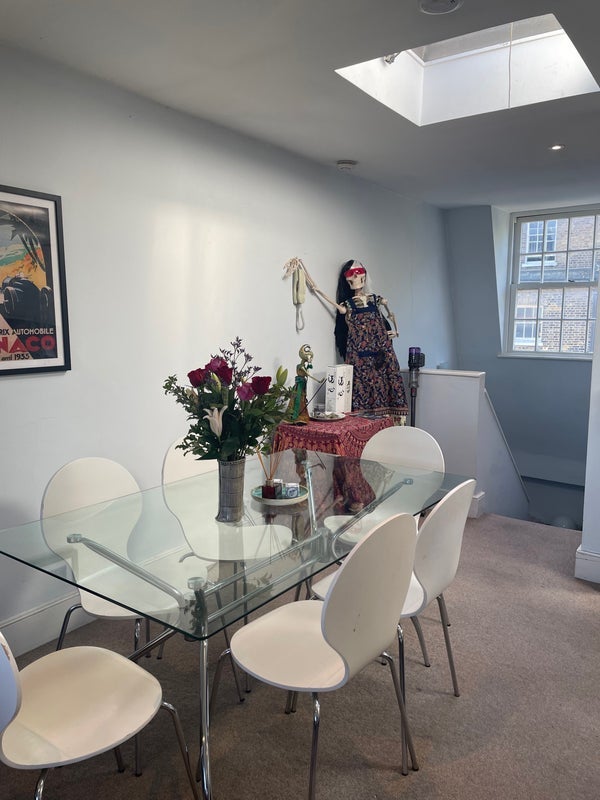 Room Tachbrook Street in City of Westminster