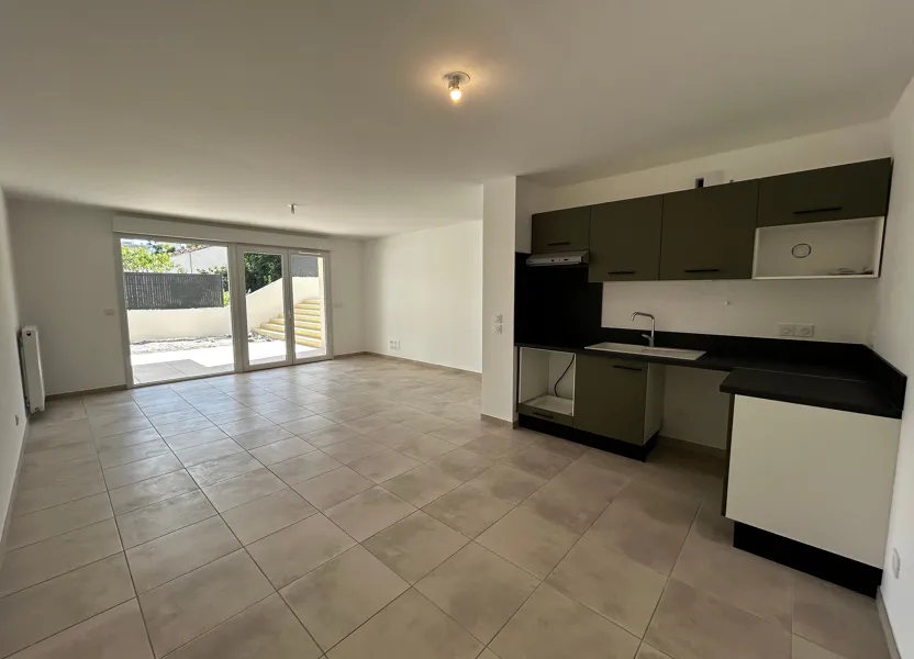 Appartement Place Saint-André à Morières-lès-Avignon