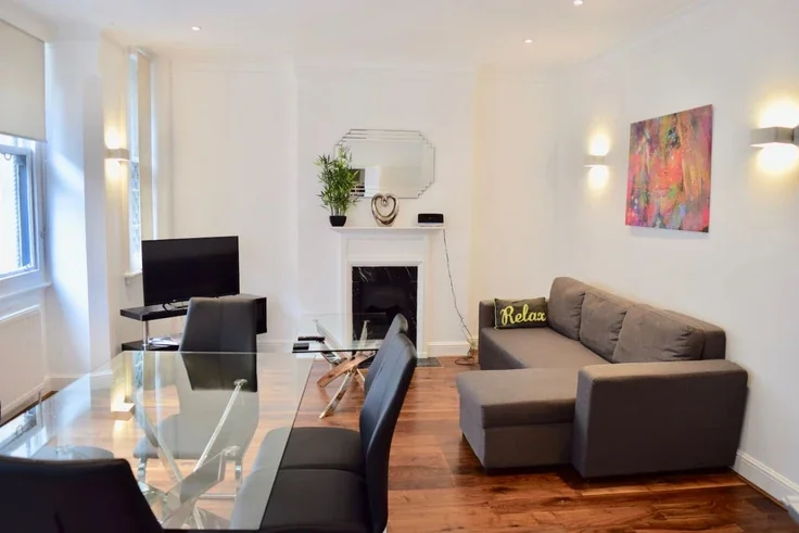 Flat Fleet Street in City of London