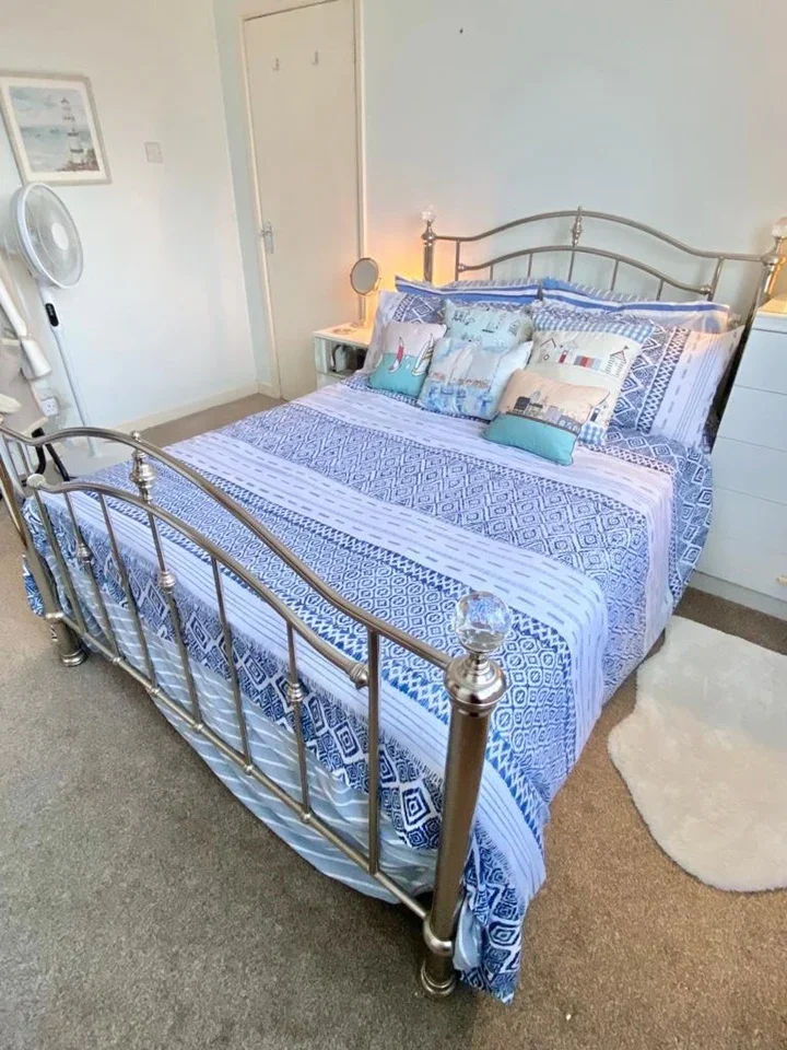 Room The Drive in Havant
