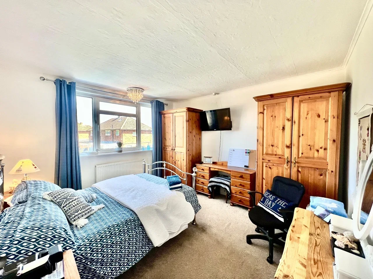 Room The Drive in Havant