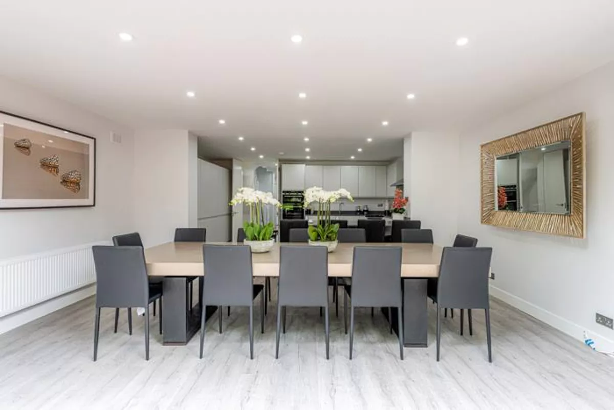 House Harley Road in Greater London