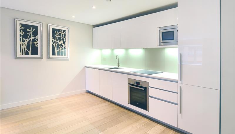 Flat Merchant Square in City of Westminster
