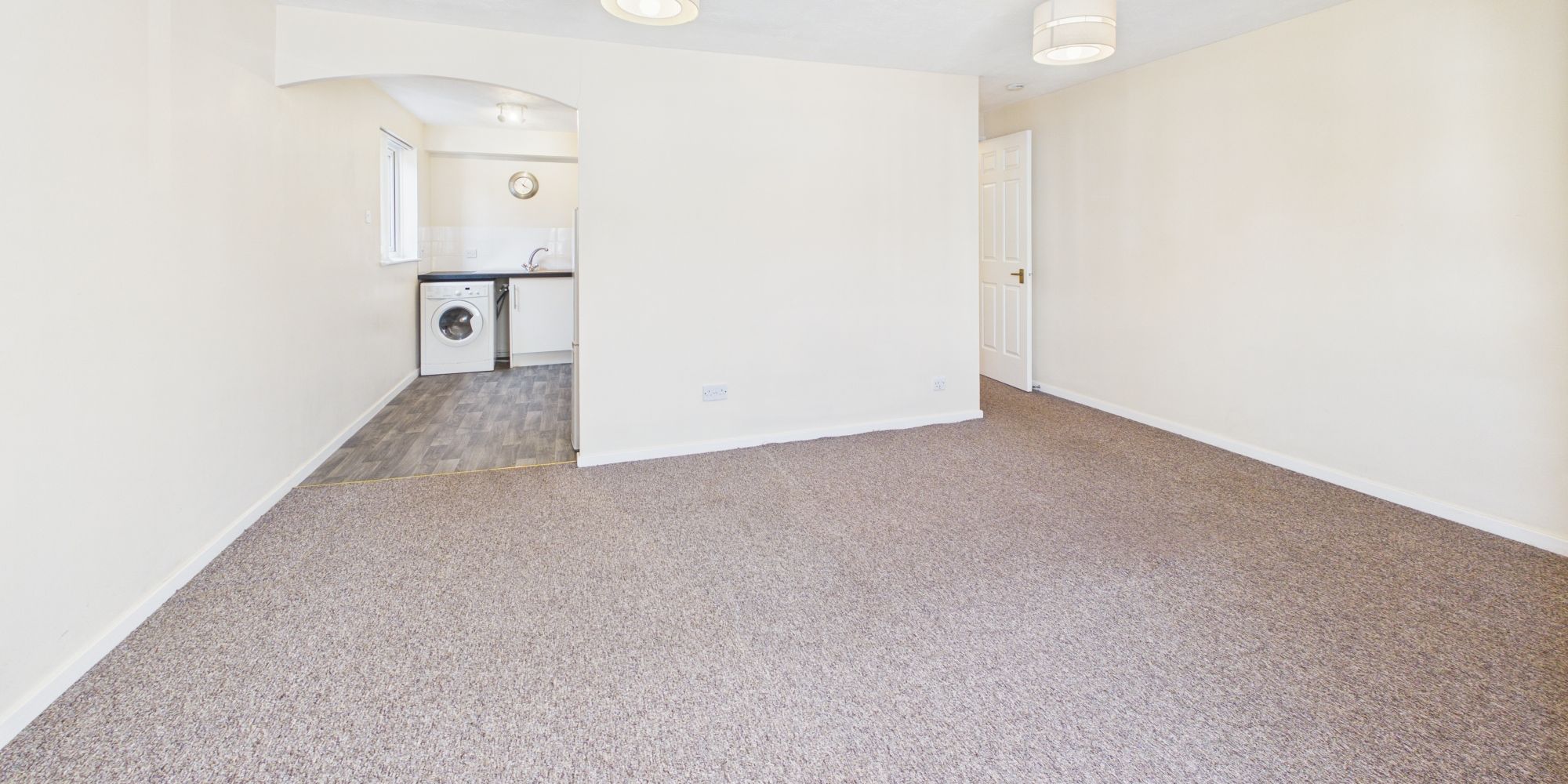 Flat Maunsell Park in Crawley