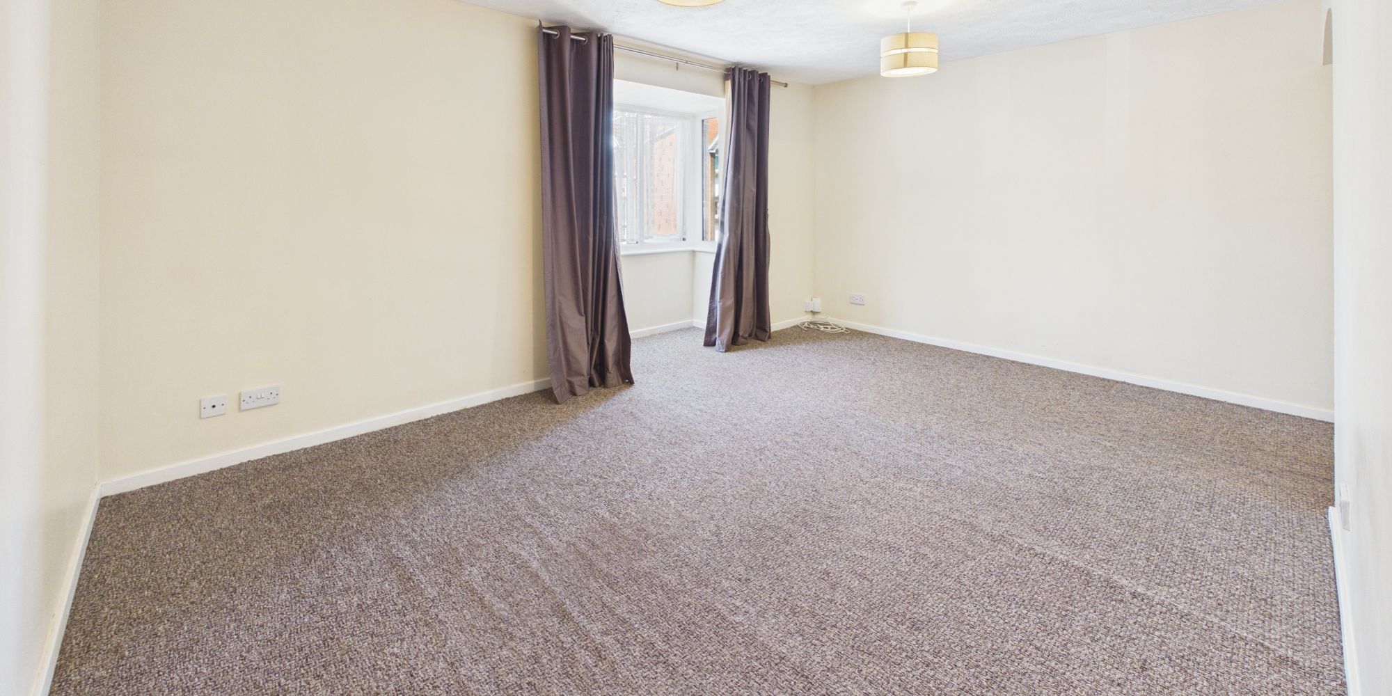 Flat Maunsell Park in Crawley