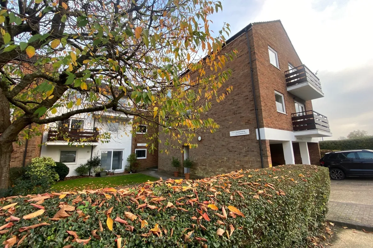 Flat Endymion Road in Welwyn Hatfield
