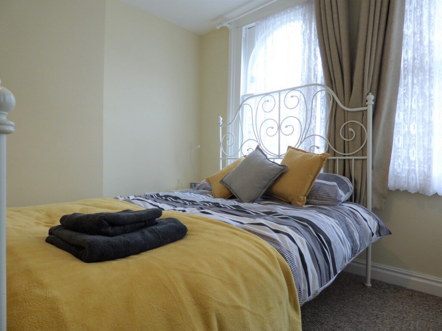 Room Tower Street in Winchester