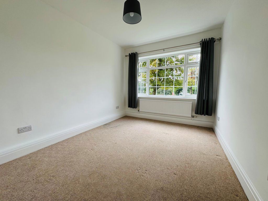 Flat Skipton Close in Hazel Grove