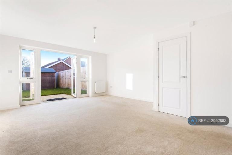House Whitethorn in Shinfield